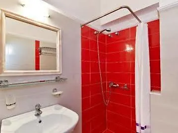 Petros Apartament *
